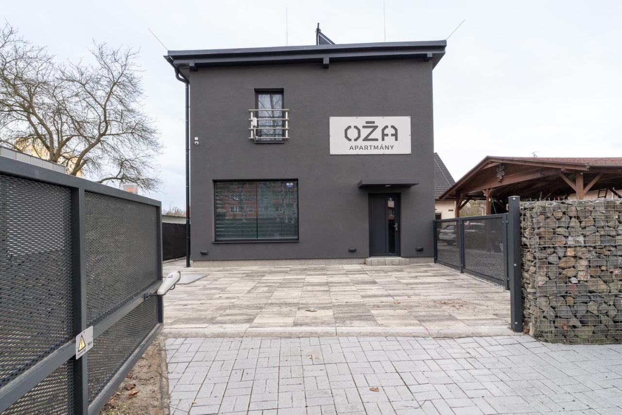 Oza Apartmany Острава Екстериор снимка